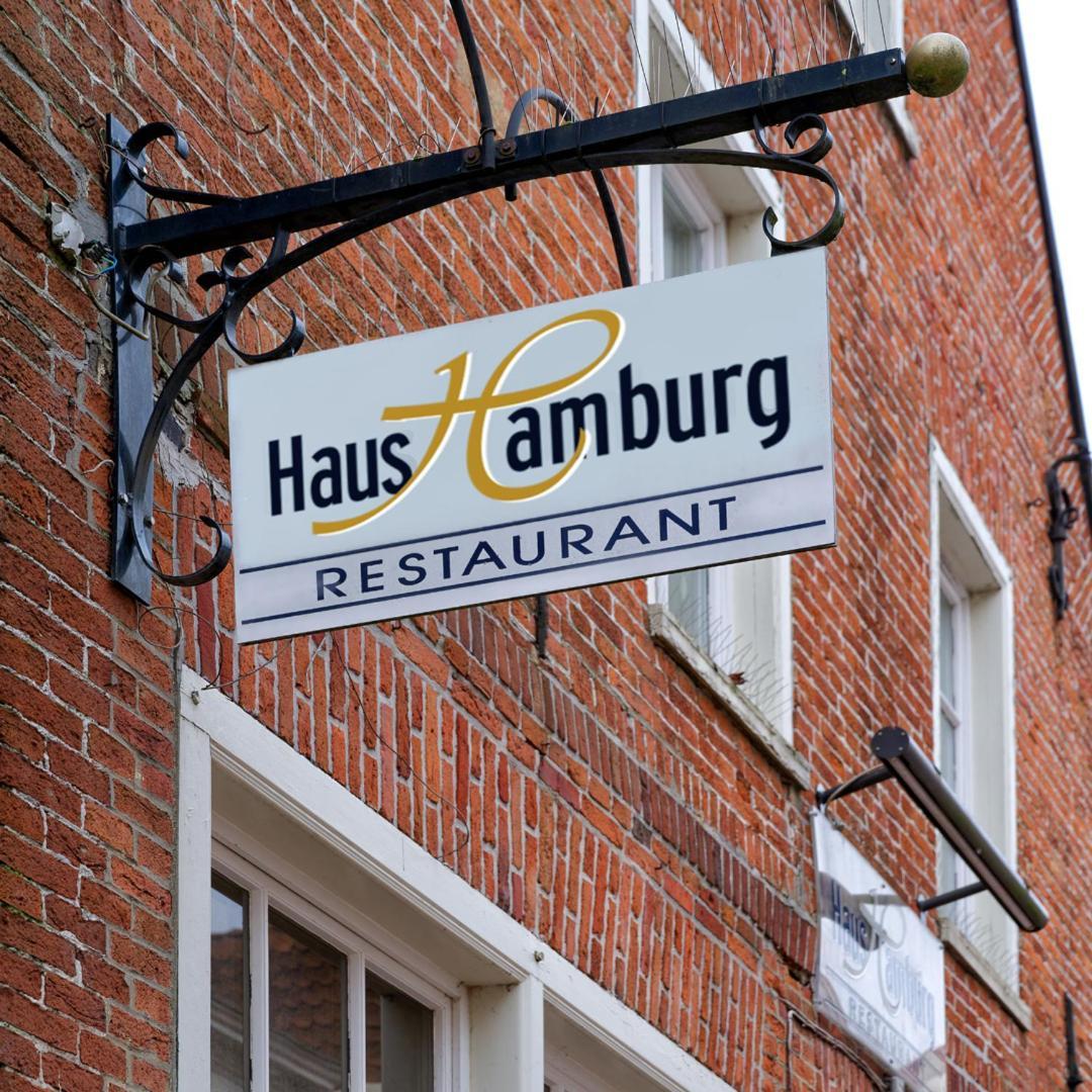 Отель Restaurant Haus Hamburg Леер Экстерьер фото